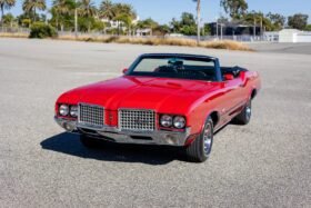 1972 Oldsmobile Cutlass Supreme V8 Convertible