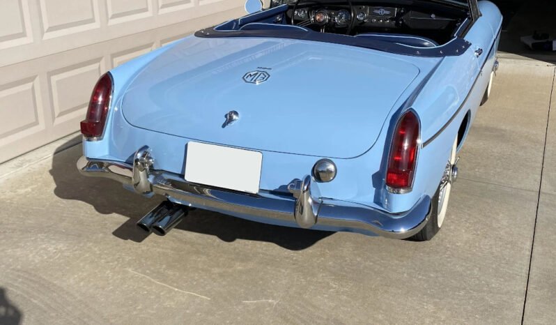 
								1963 MG MGB Roadster 1.8L full									