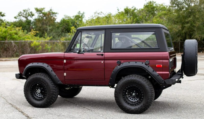 
								1970 Ford Bronco 4X4 Coyote full									