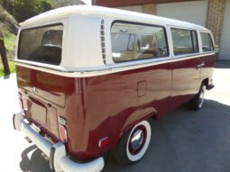 1971 Volkswagen Type-2 Transporter