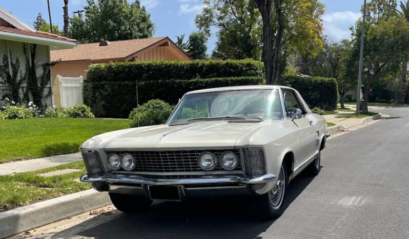 
								1963 Buick Riviera 425CI V8 full									