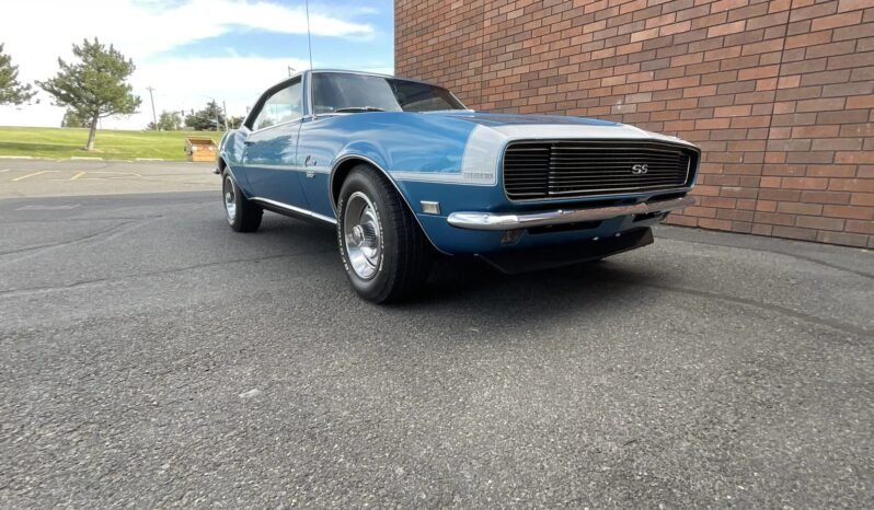 
								1968 Chevrolet Camaro Blue full									