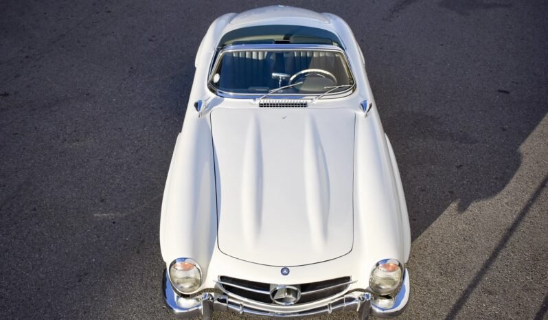 
								1961 Mercedes-Benz 300SL White full									