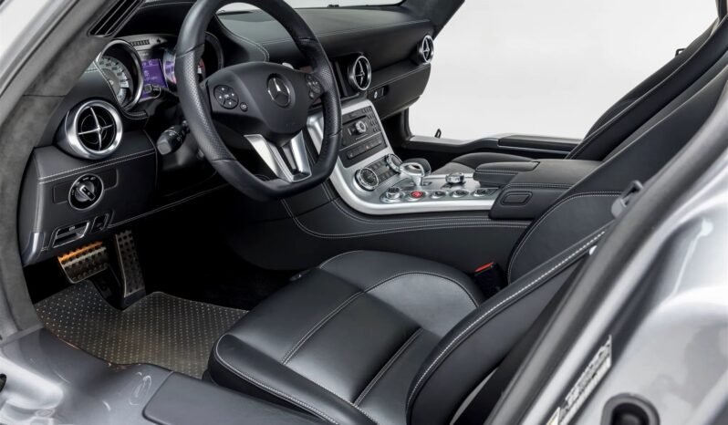 
								2012 Mercedes-Benz SLS AMG V8 full									