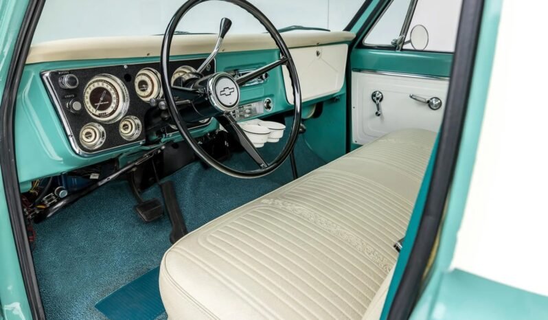 
								1968 Chevrolet C10 4X4 full									