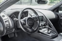 
										2017 Jaguar F-Type SVR AWD full									