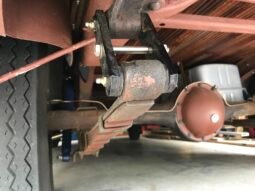 
										1952 Chevrolet Suburban 3100 full									