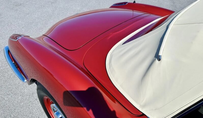 
								1960 Chevrolet Corvette 283 V8 full									