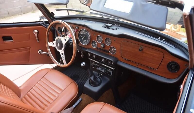 
								1974 Triumph TR6 Black full									