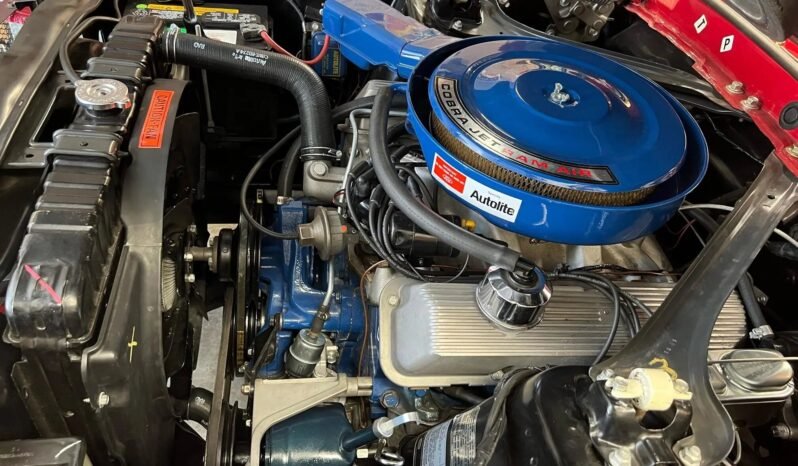 
								1970 Ford Mustang Convertible full									