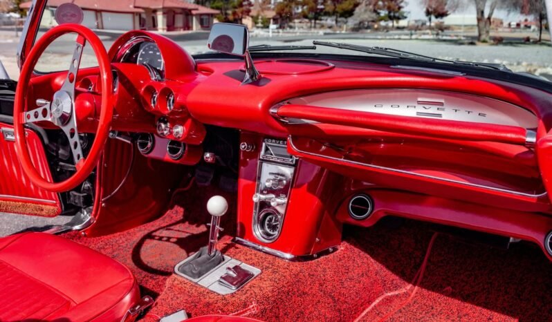 
								1962 Chevrolet Corvette C1 LS3 V8 full									