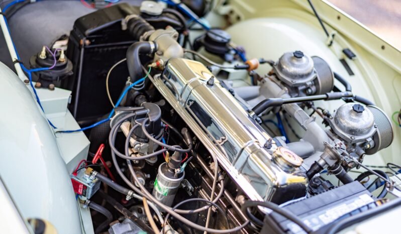 
								1965 Triumph TR4 full									