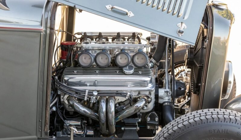 
								1932 Ford Roadster Highboy V8 Hot Rod full									