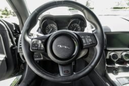 
										2017 Jaguar F-Type SVR AWD full									