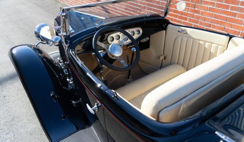 
								1932 Ford Hot Rod Roadster full									