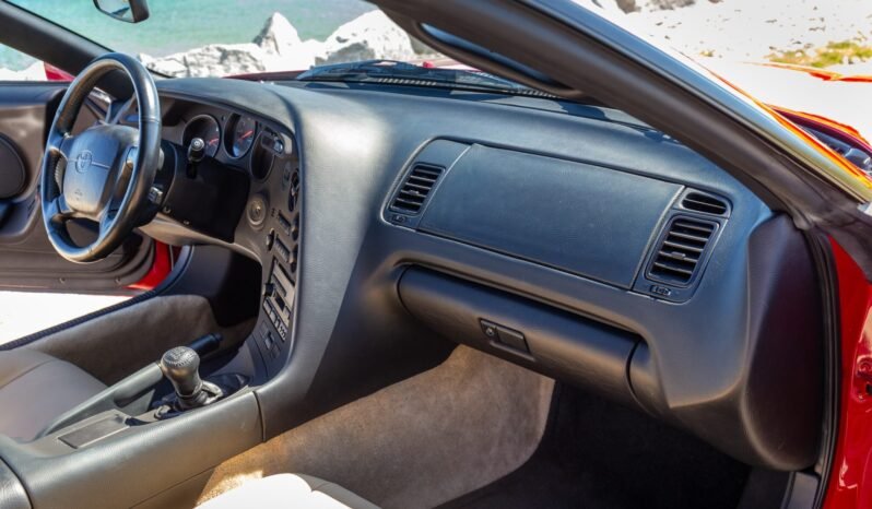 
								1995 Toyota Supra Turbo Sport Roof full									