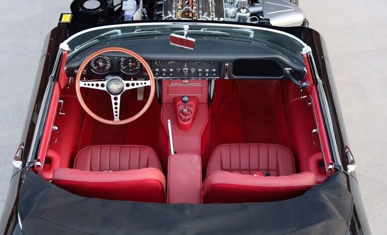 
								1967 Jaguar XKE Series I Black full									