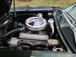 
										1967 Chevrolet C2 Corvette V8 full									