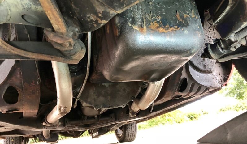 
								1965 Sunbeam Tiger 4-Speed full									