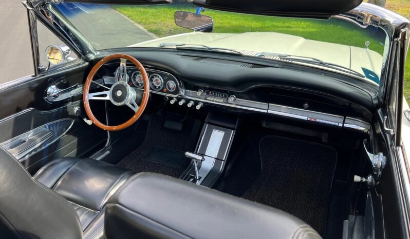 
								1963 Ford Falcon Futura full									