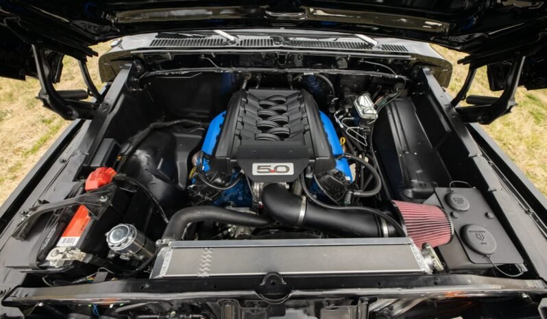 
								1979 Ford Bronco Custom Coyote V8 full									