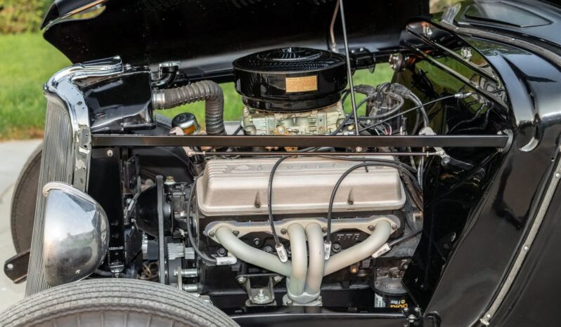 
								1933 Ford 5-Window V8 full									