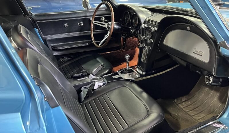 
								1967 Chevrolet Corvette Coupe 4-Speed full									