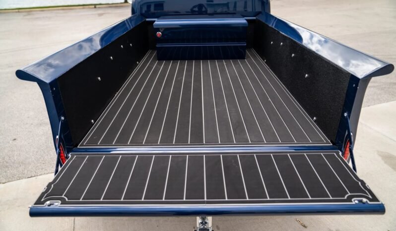 
								1952 Chevrolet Pickup Truck full									