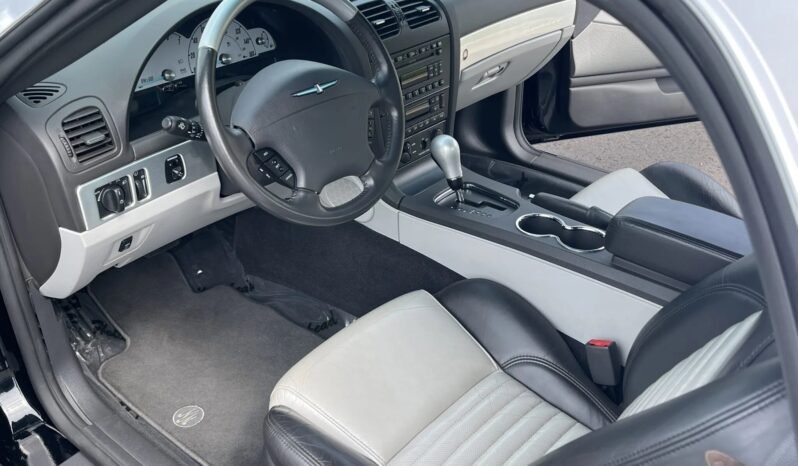 
								2002 Ford Thunderbird V8 full									