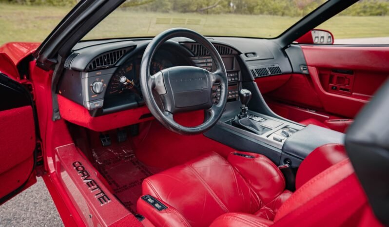 
								1990 Chevrolet Corvette ZR-1 C4 full									