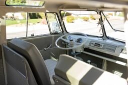 1964 Volkswagen Type 2 Deluxe 21-Window