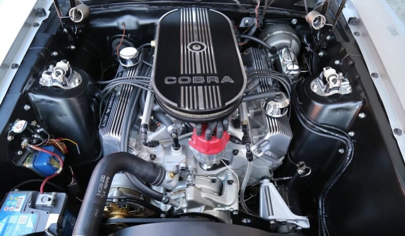 
								1969 Ford Mustang Mach 1 Metallic Silver V8 full									