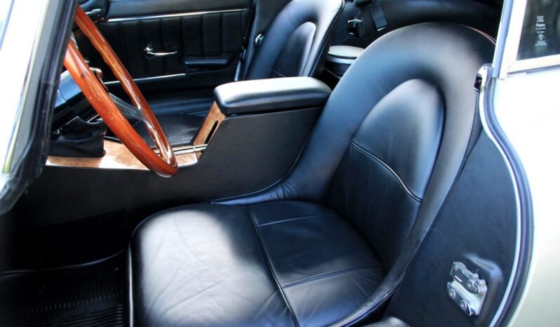 
								1964 Jaguar XKE Restomod Coupe full									