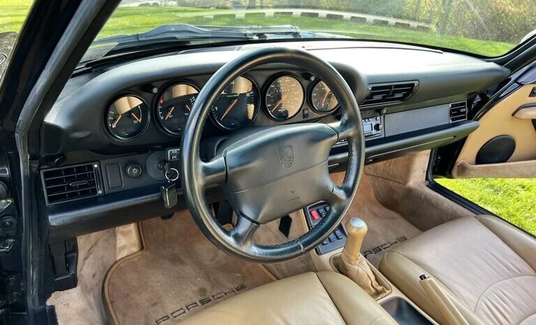 
								1997 Porsche 911 Carrera 4S full									