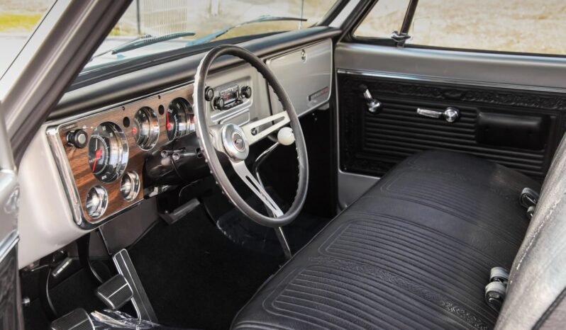 
								1969 Chevrolet C10 CST full									