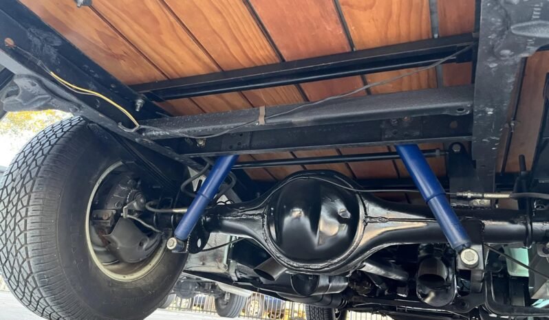 
								1953 Ford F-100 V8 Pickup Truck full									