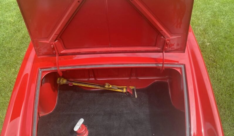 
								1967 Datsun 2000 full									