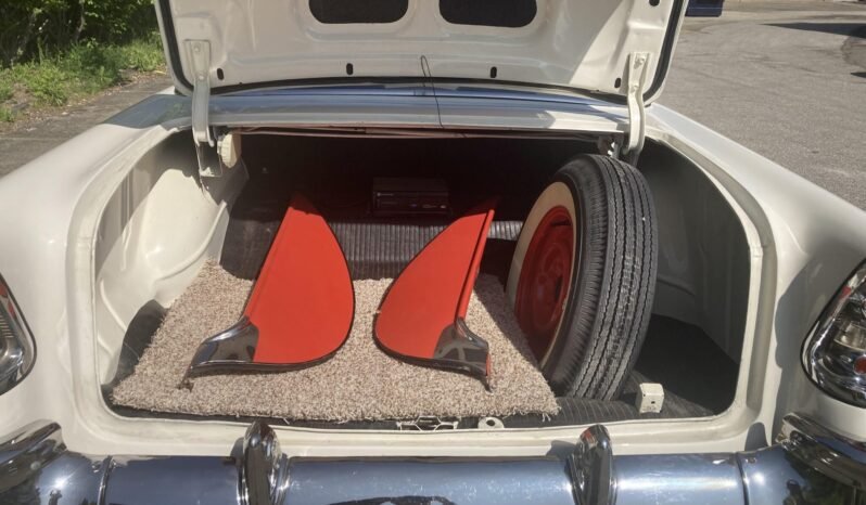 
								1956 Chevrolet Bel Air V8 full									