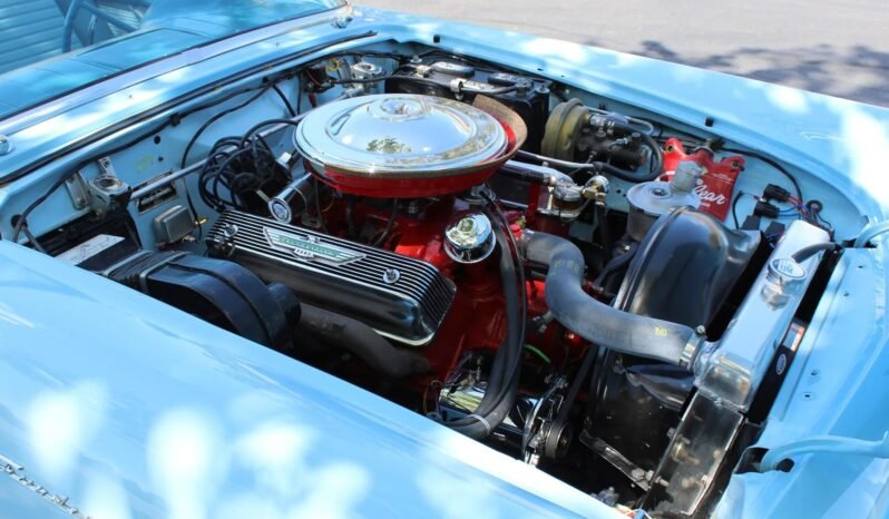 
								1957 Ford Thunderbird Blue full									