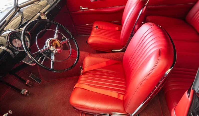 
								1949 Ford Custom Convertible full									