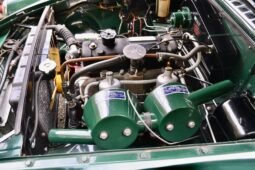 
										1965 MG MGB Roadster full									