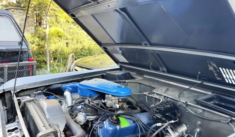 
								1972 Ford Bronco Sport V8 Silver full									