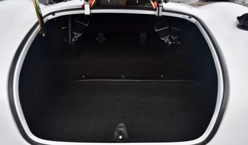 
								1965 Backdraft Racing Shelby Cobra V8 Roadster full									