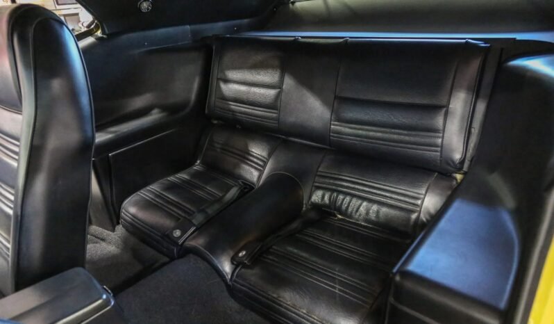 
								1970 Ford Mustang Boss 4-Speed full									