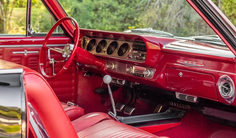 
								1964 Pontiac GTO Black full									