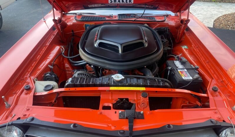 
								1971 Dodge Challenger R/T V8 full									