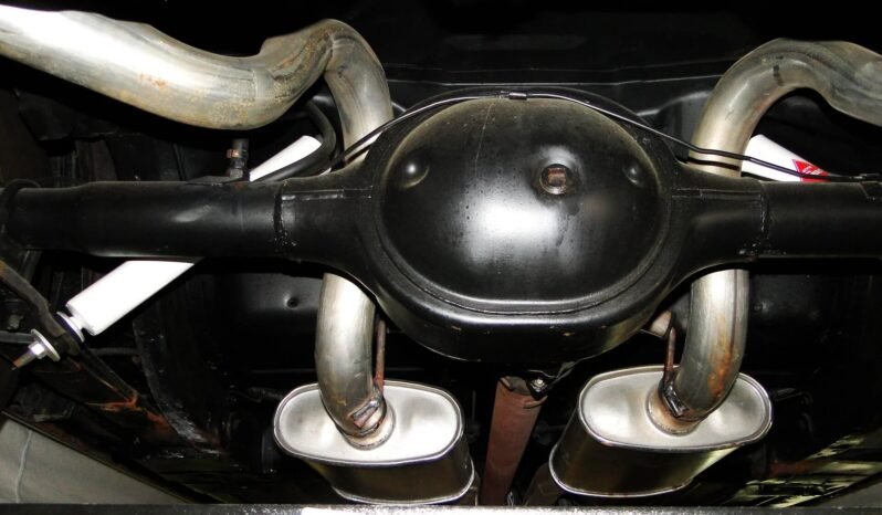 
								1965 Ford Mustang V8 Convertible full									