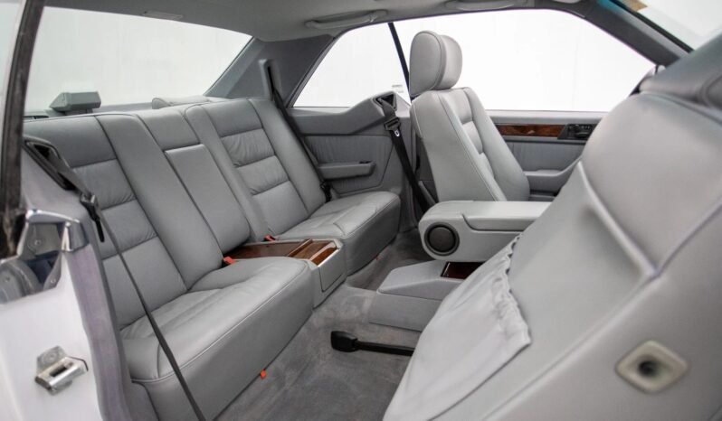 
								1993 Mercedes-Benz 300CE full									