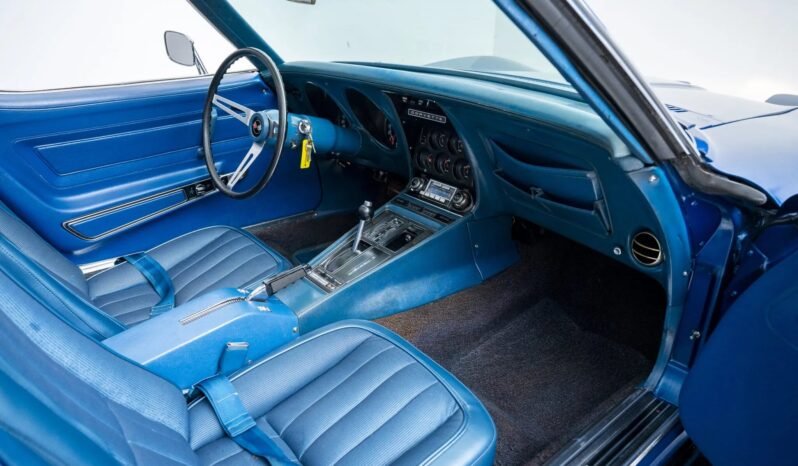 
								1971 Chevrolet Corvette Blue full									