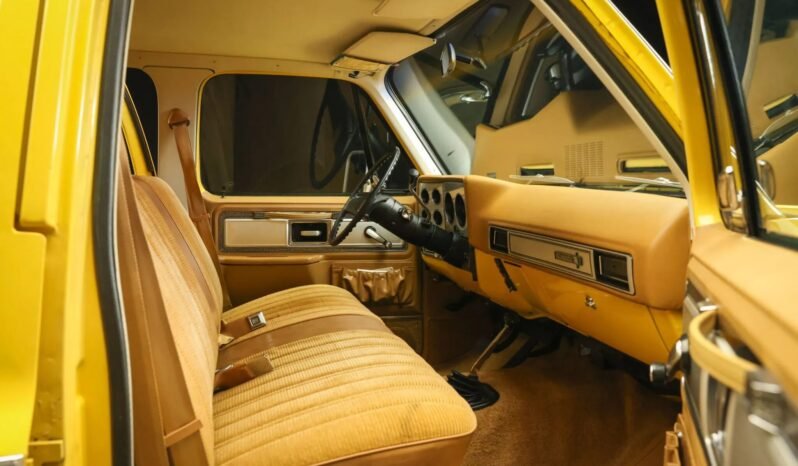 
								1979 Chevrolet K10 Suburban full									